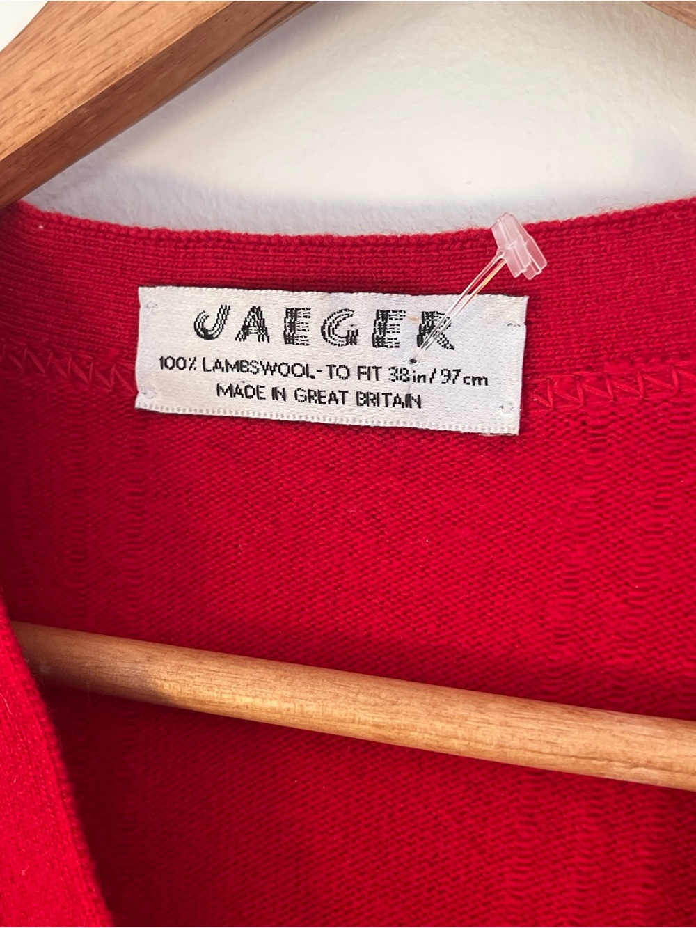 Jaeger Knit 100%  lambswool Cardigan Sweater - Embroidered Golfer Medium PTP 22 - Picture 4 of 7